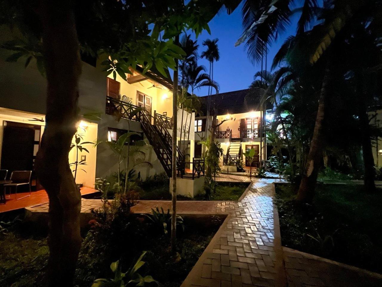 Natural Relax Villa 시엠리아프 외부 사진
