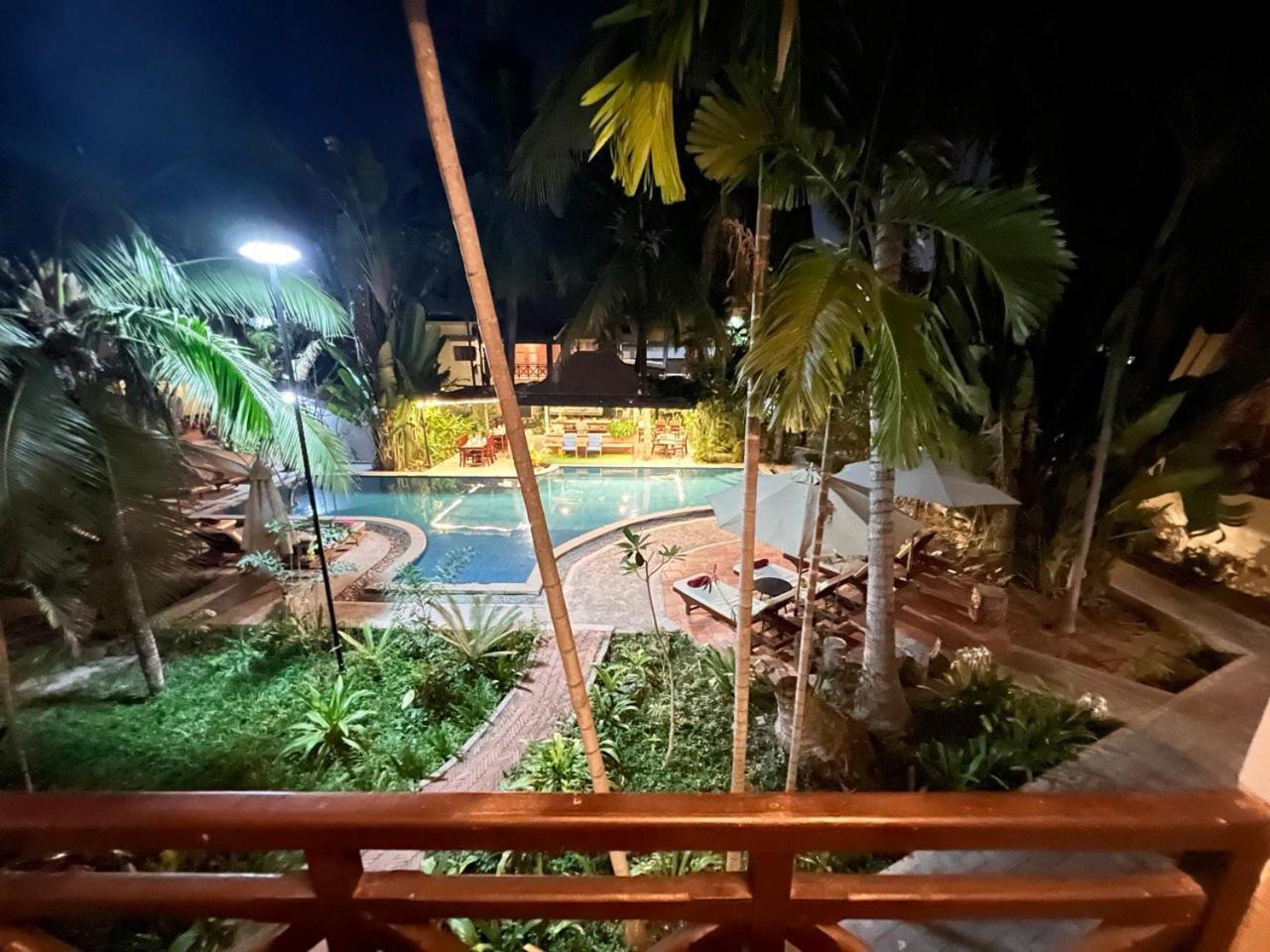 Natural Relax Villa 시엠리아프 외부 사진
